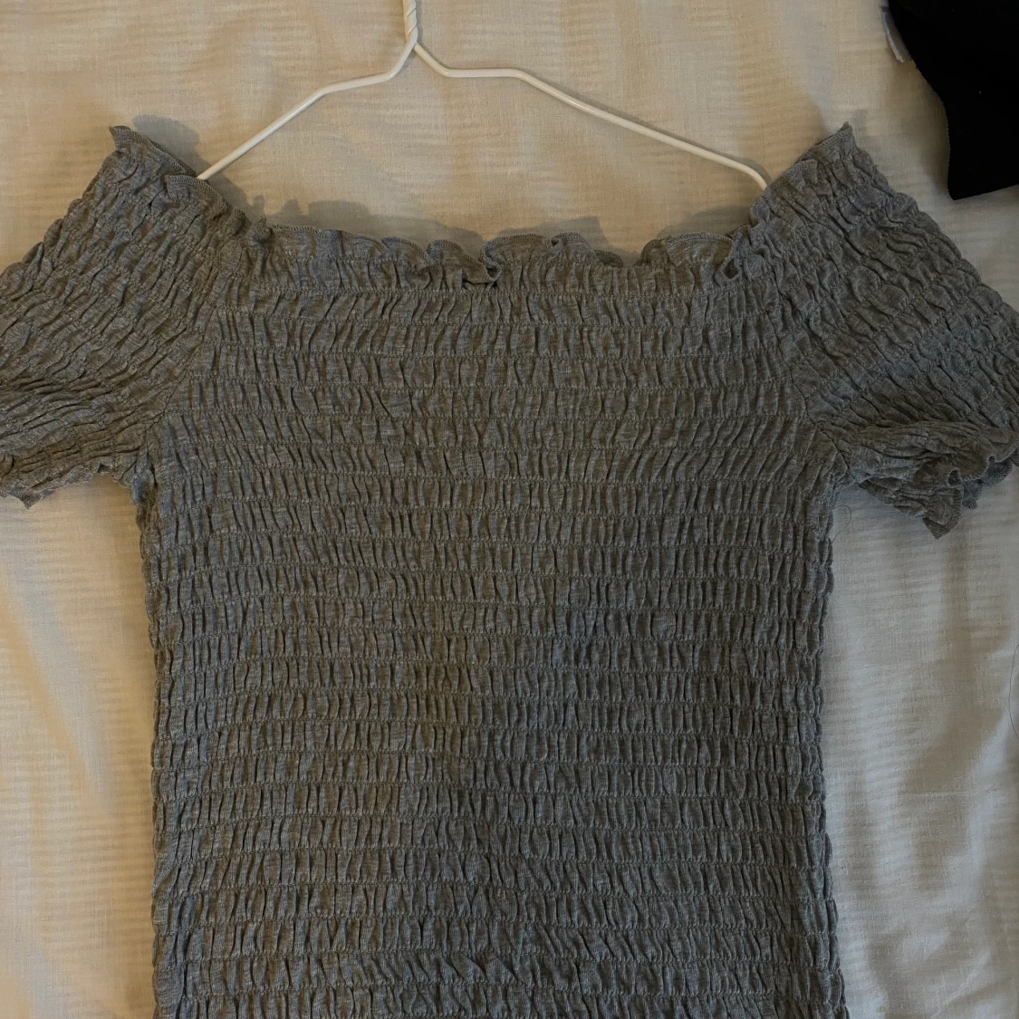 Croptop off shoulder