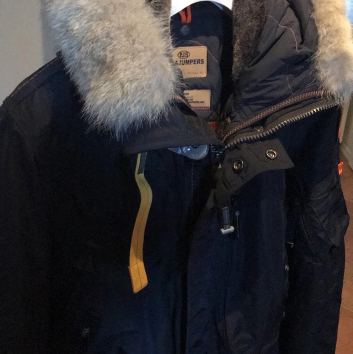 Parajumper Storlek M. Mörkblå  - 91