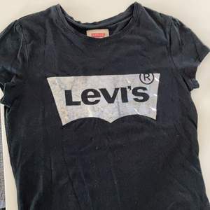 T-shirt Levis i stl 14. Ca xsmall 
