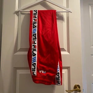 Filabyxor - Feta byxor från FILA - aldrig använda 💯