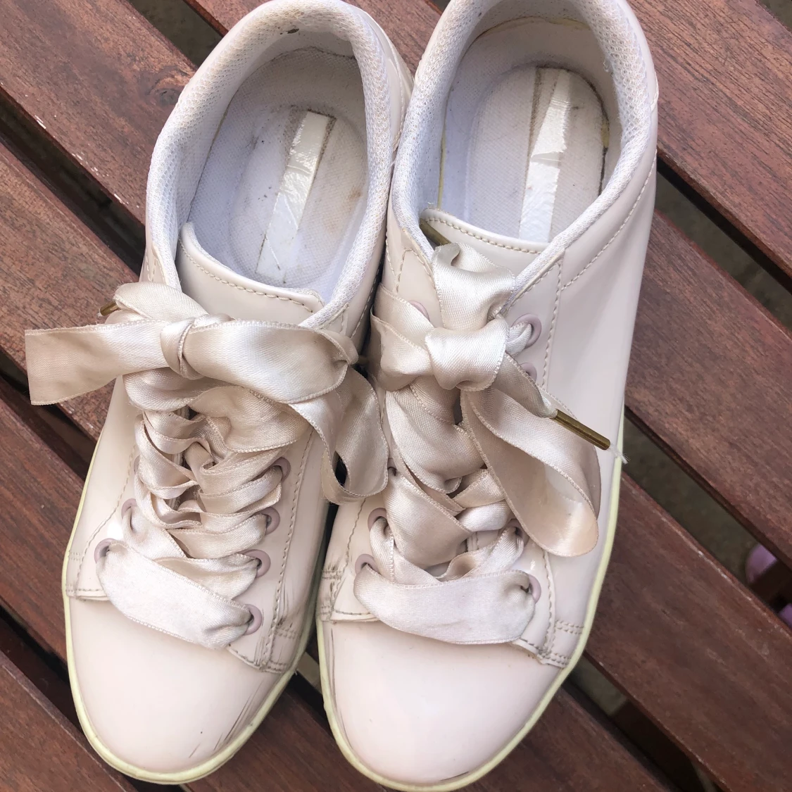 Sneakers storlek 39 - 90