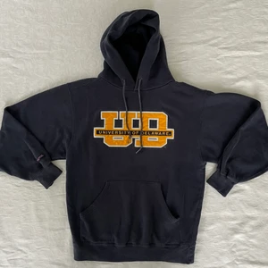 University Of Delaware Hoodie - Vintage hoodie, bra skick!