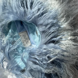 Pälsväska  - Superfin blå pälsväska från Natures Collection 🦋