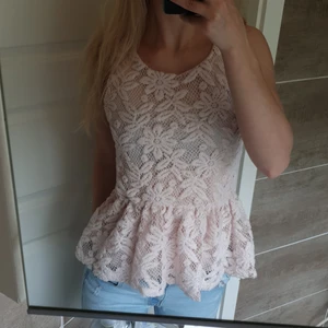 BIK BOK Blus storlek XS - Blus storlek XS men passar bättre på S och M