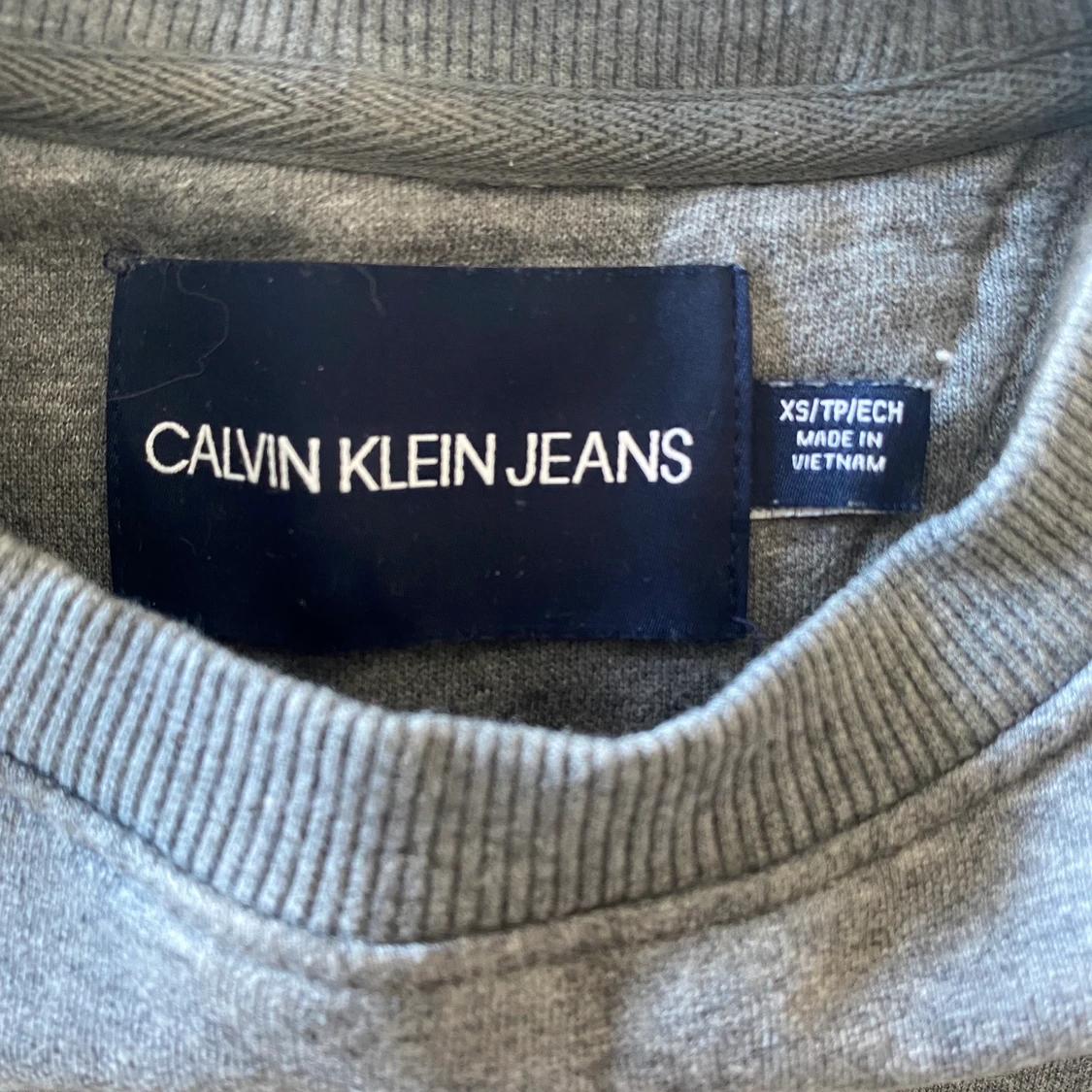 Calvin Klein Jeans - 90