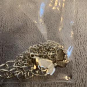 Butterfly necklace  - Helt ny // du står för frakten 