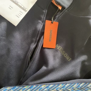 äkta missoni - kofta från missoni, knappt anvönd, orginalpris ungefär 5000:- 