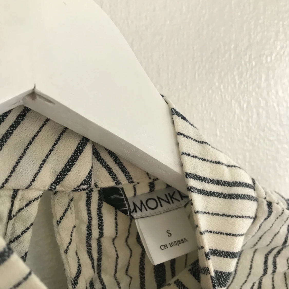 Kortärmad blus Monki - 90