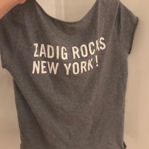Zadig volitarie t-shirt - Säljer en jätte fin zadig tröj🌸💞