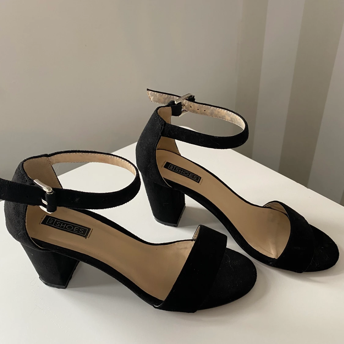 Svarta klackskor - 90