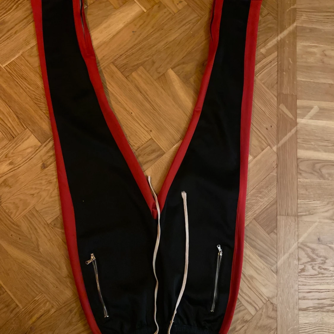 Black icon trackpants
