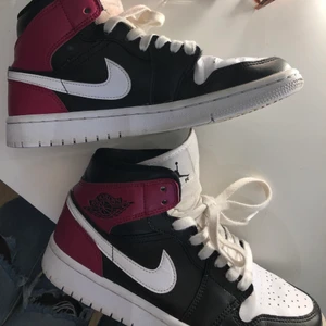 Air jordan - Kollar endast intresset! Storlek 38 🥰