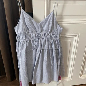 Jumpsuit - Randig blå vit, supergulliga till sommaren 