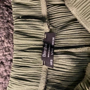 Gröna byxor från berskha - 20+frakt✌🏼🍓