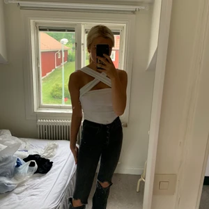 Body från asos strl xs/s - Säljer denna trendiga body från asos! Så snygg nu i sommar! Strl xs/s💞💞💞