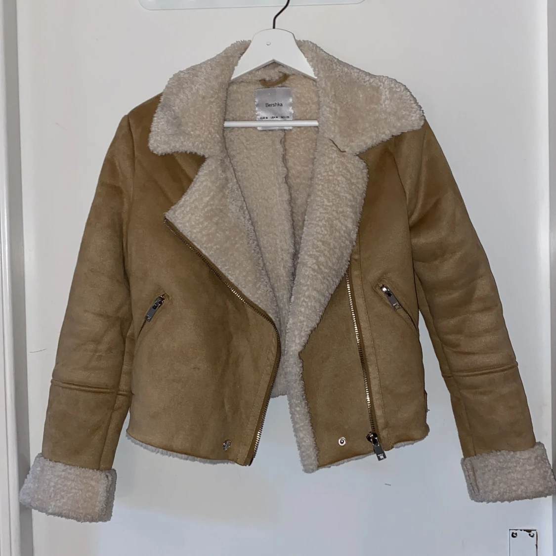 Bikerjacka med teddytyg