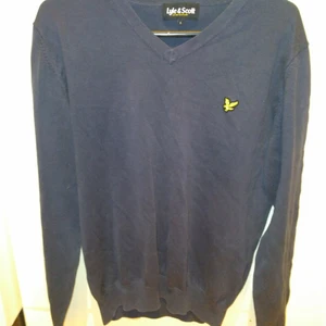 Lyle & Scott strl M - Bra skick.