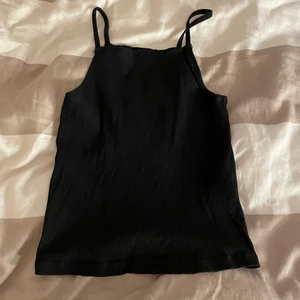 svart linne - aldrig användt