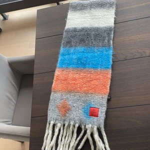 Erfurt halsduk  - Erfurt Luxury Accessories halsduk ull 