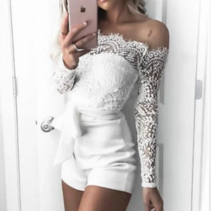 Playsuit Dennis maglic storlek S - Söt playsuit från Dennis Maglic i nyskick, sitter bra och spetsen åker inte ner!💕 Frakt ingår!