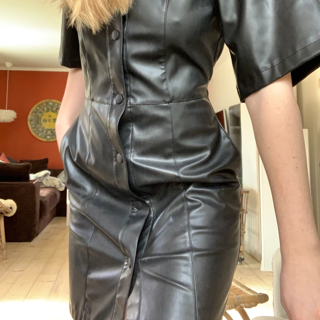 Skjortklänning i läderimitation - 90