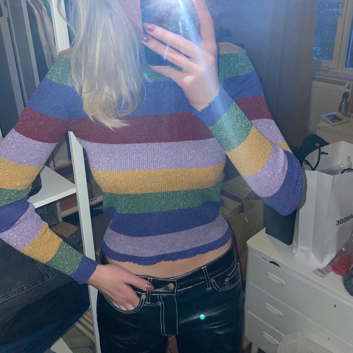 Glittrig topp från Zara