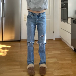 Lågmidjade jeans - Snygga jeans från zara som passar till allt. Nypris 400kr