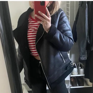 Jacka⚡️⚡️⚡️ - Supersnygg jacka från ASOS⚡️⚡️köpt för 750 men säljer för 250 + frakt⚡️⚡️