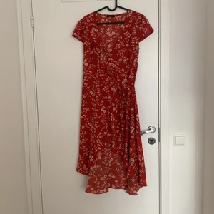 Shein - Oanvänd, stor i storleken