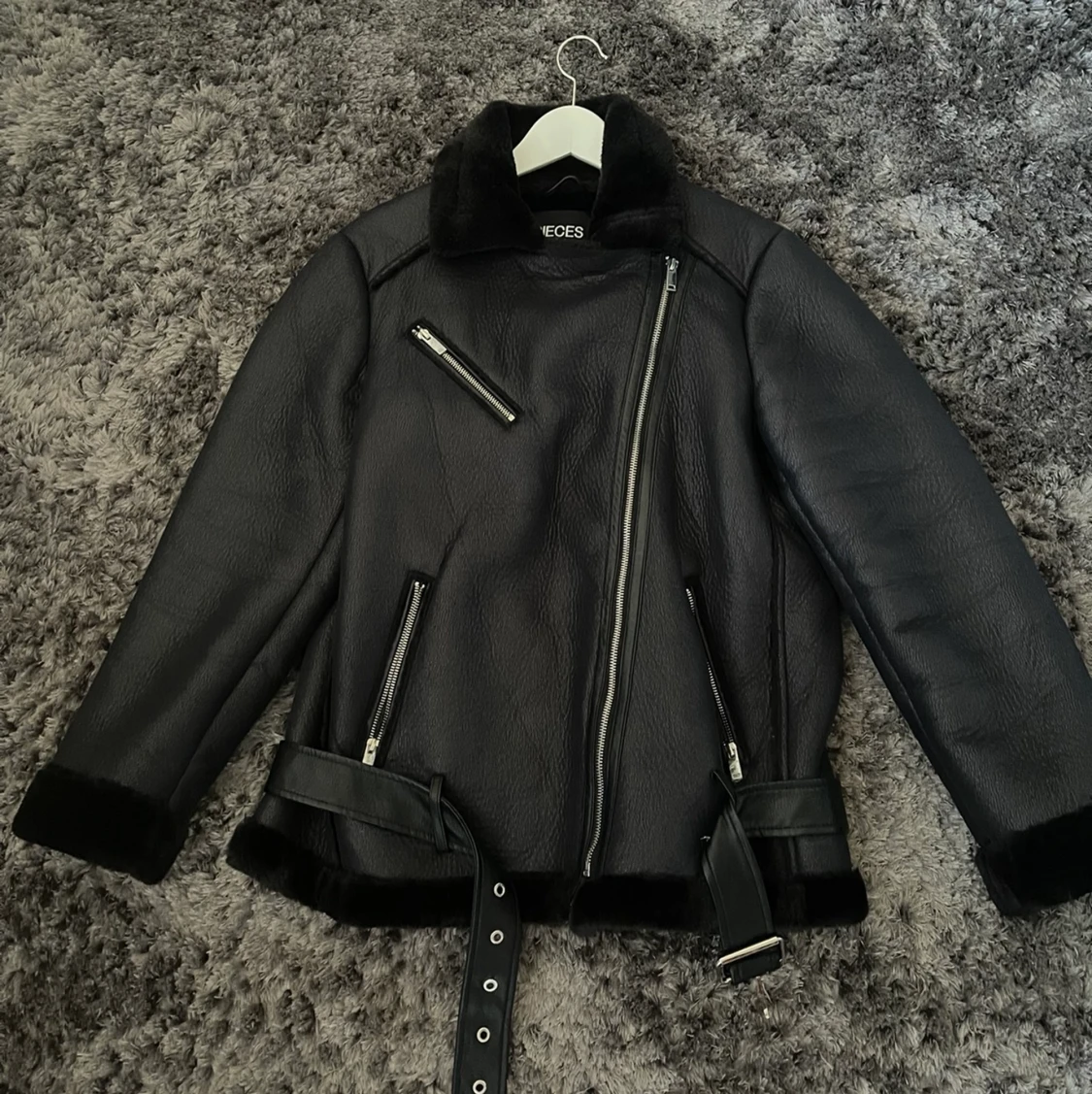 Skinnjacka från nelly