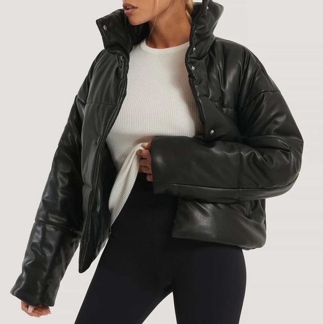 Vadderad pu jacka svart - 90