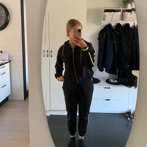 Mjukis set - Säljer även detta fina och sköna set från zara! Köp delarna separat för 100kr eller båda delarna för 200kr💕