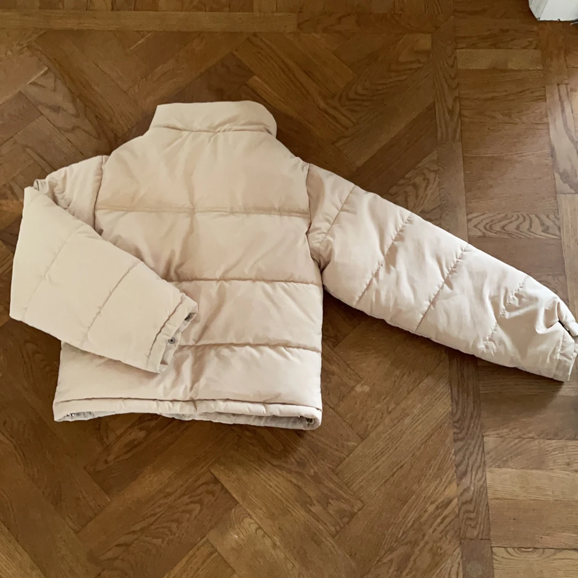 Jacka från Gina Tricot - 90