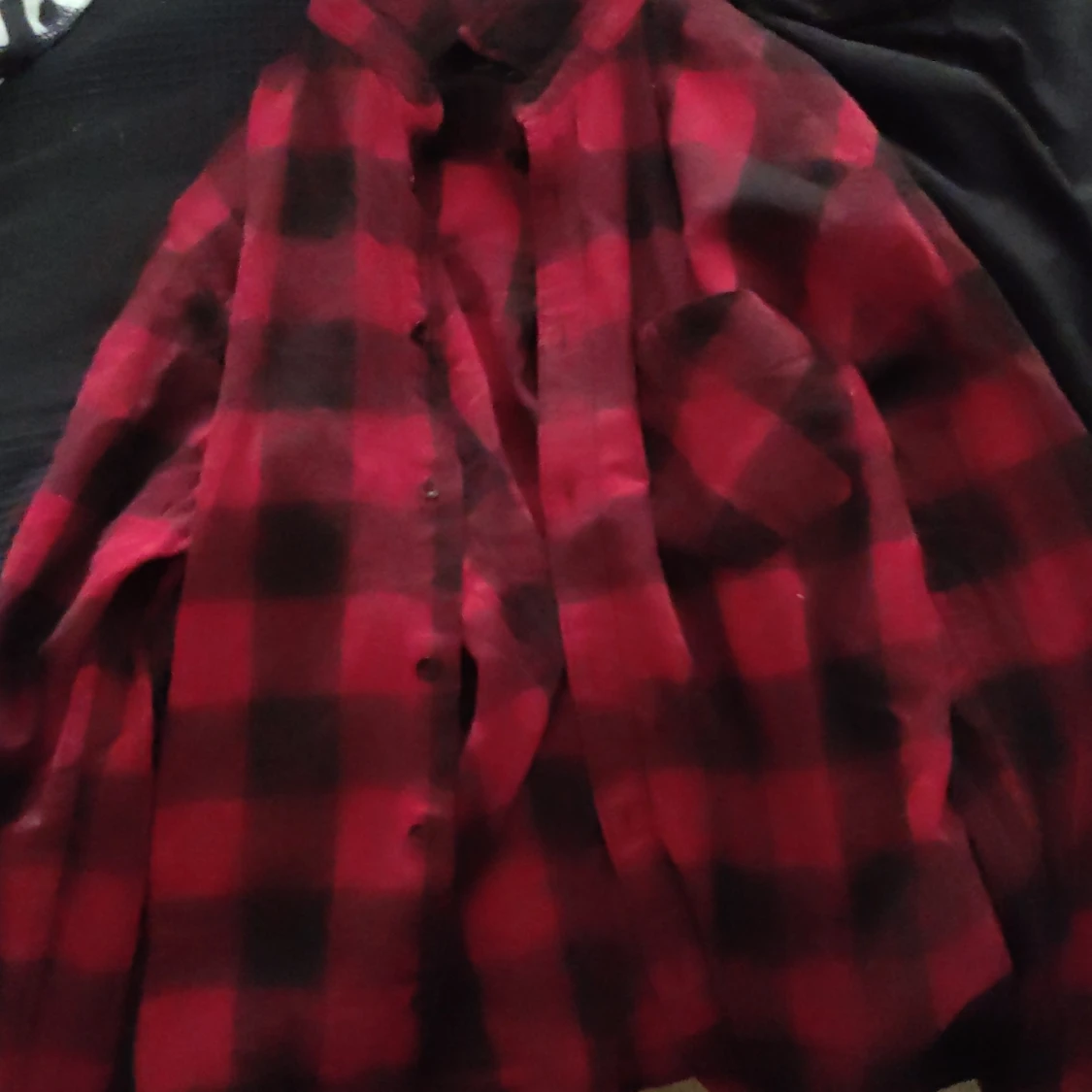 Flanellshorta Svart/röd rutig