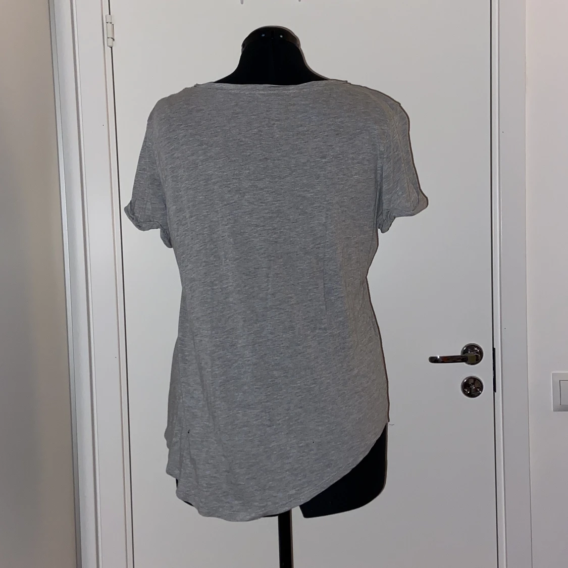 Avslappnad Grå T-Shirt - 90