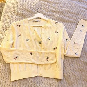 Söt kofta från zara - Kofta från zara i storlek S