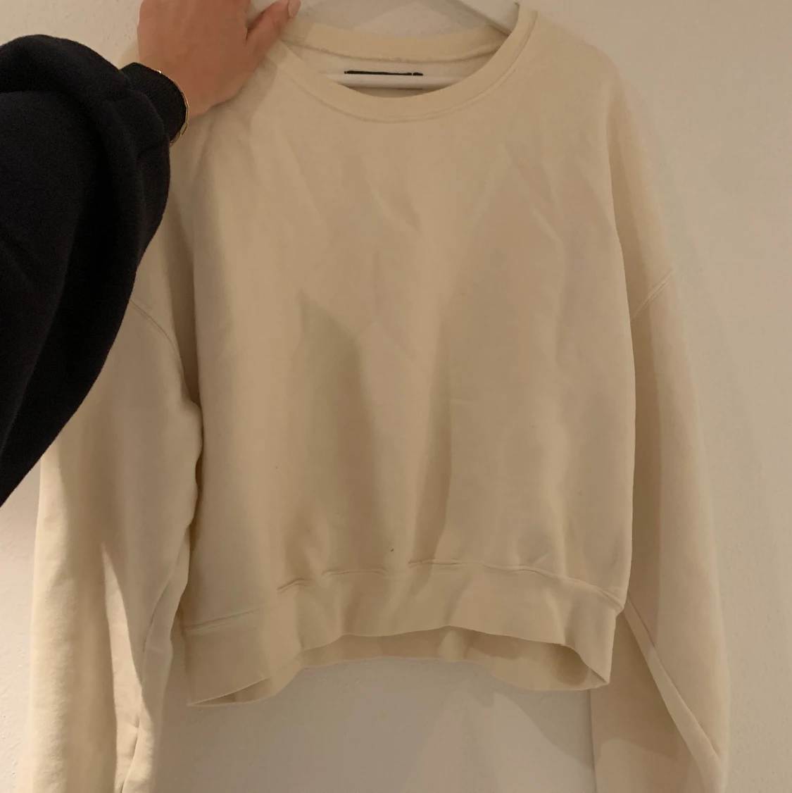 Boxig oversize kortare gräddvit sweatshirt