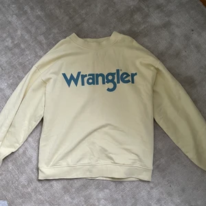Wrangler sweatshirt - Jättebra skick aldrig använd