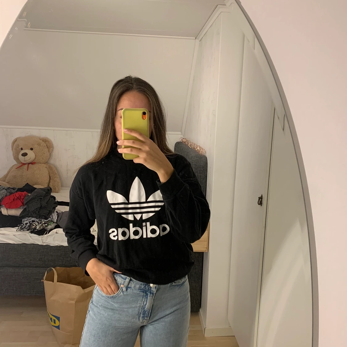 Adidas sweatshirt 