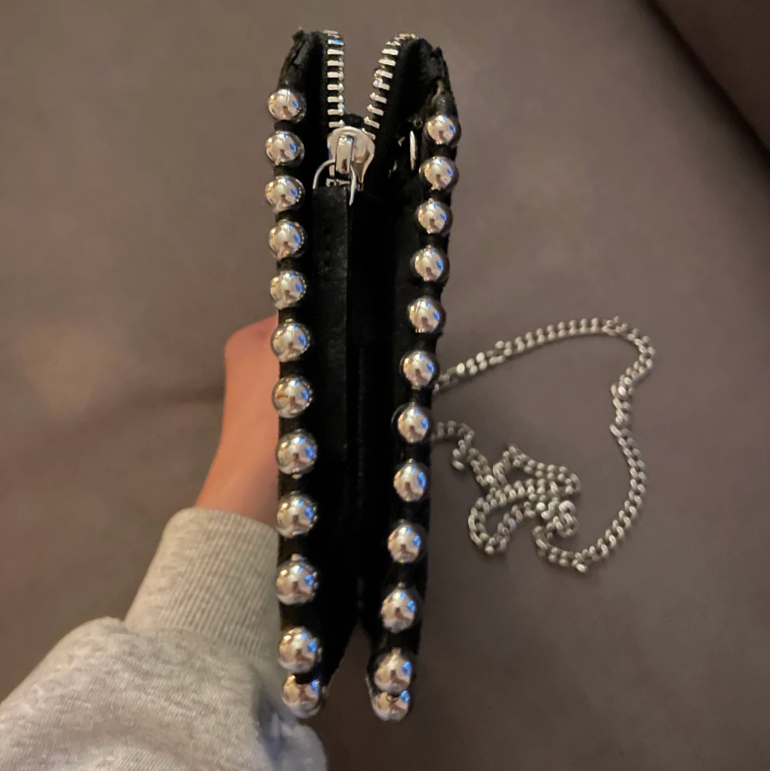 Svart väska i mocka från Zara - 90