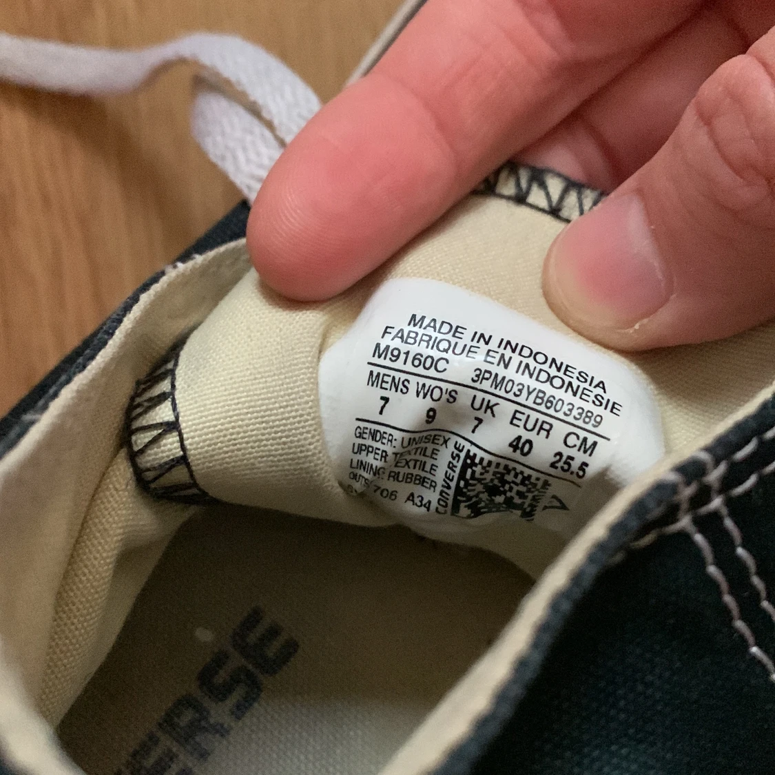 Svarta Converse stl 40 - 91