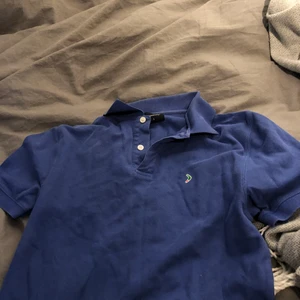 Boomerang Piké  - Nästintill oanvänd o därav mycket fint skick!!