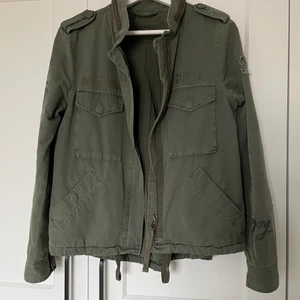 Odd Molly Jacka - En jättefin nästintill oanvänd Odd Molly jacka. Strl S. Nypris 2499:- Frakt ingår.