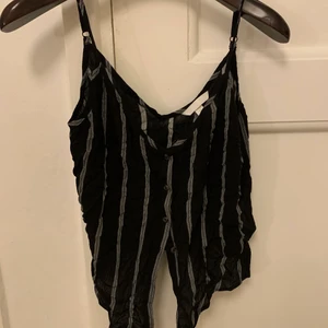 Topp - Snygg Randig sommartopp!