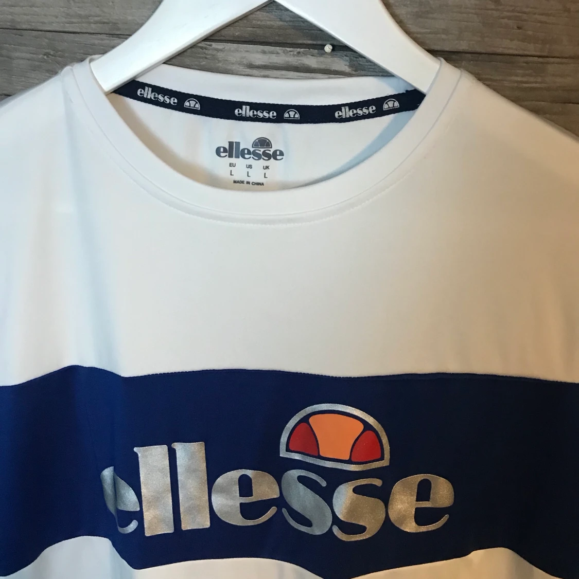 Ellesse Tränings T-shirt storlek L - 91