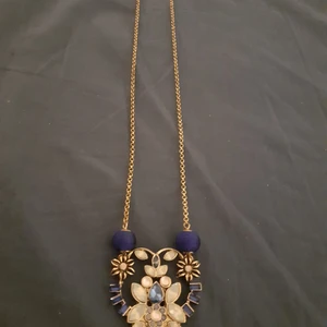 Halsband - Halsband i blå färg