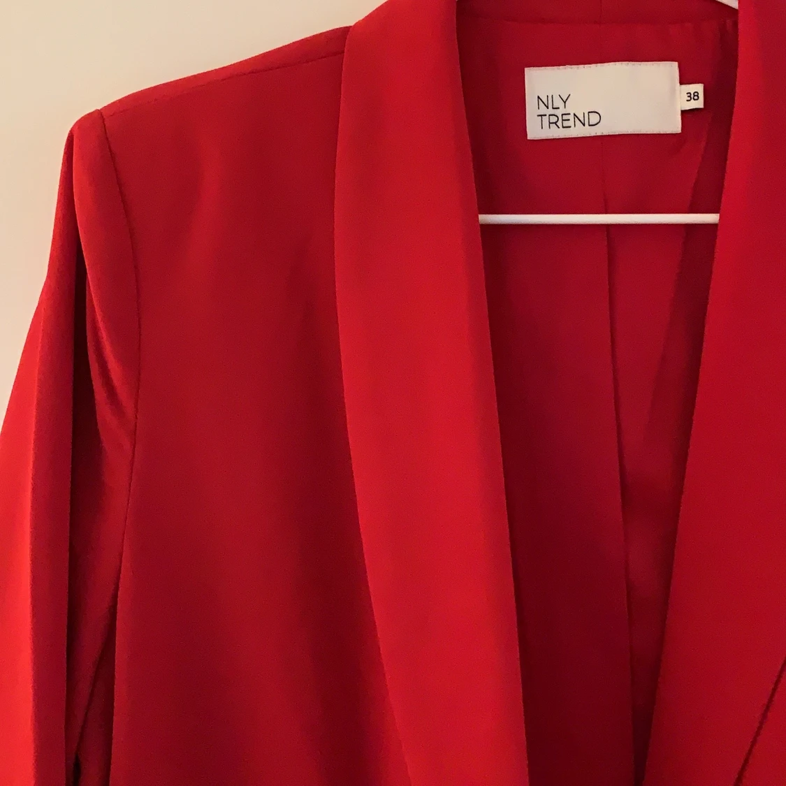 NLY TREND set med kavaj och byxa 