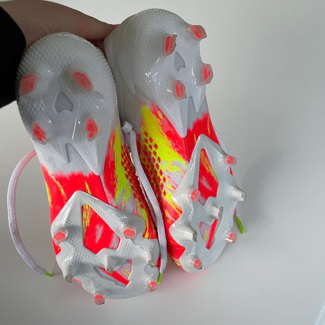 Adidas fotbollsko, storlek 38 - 91