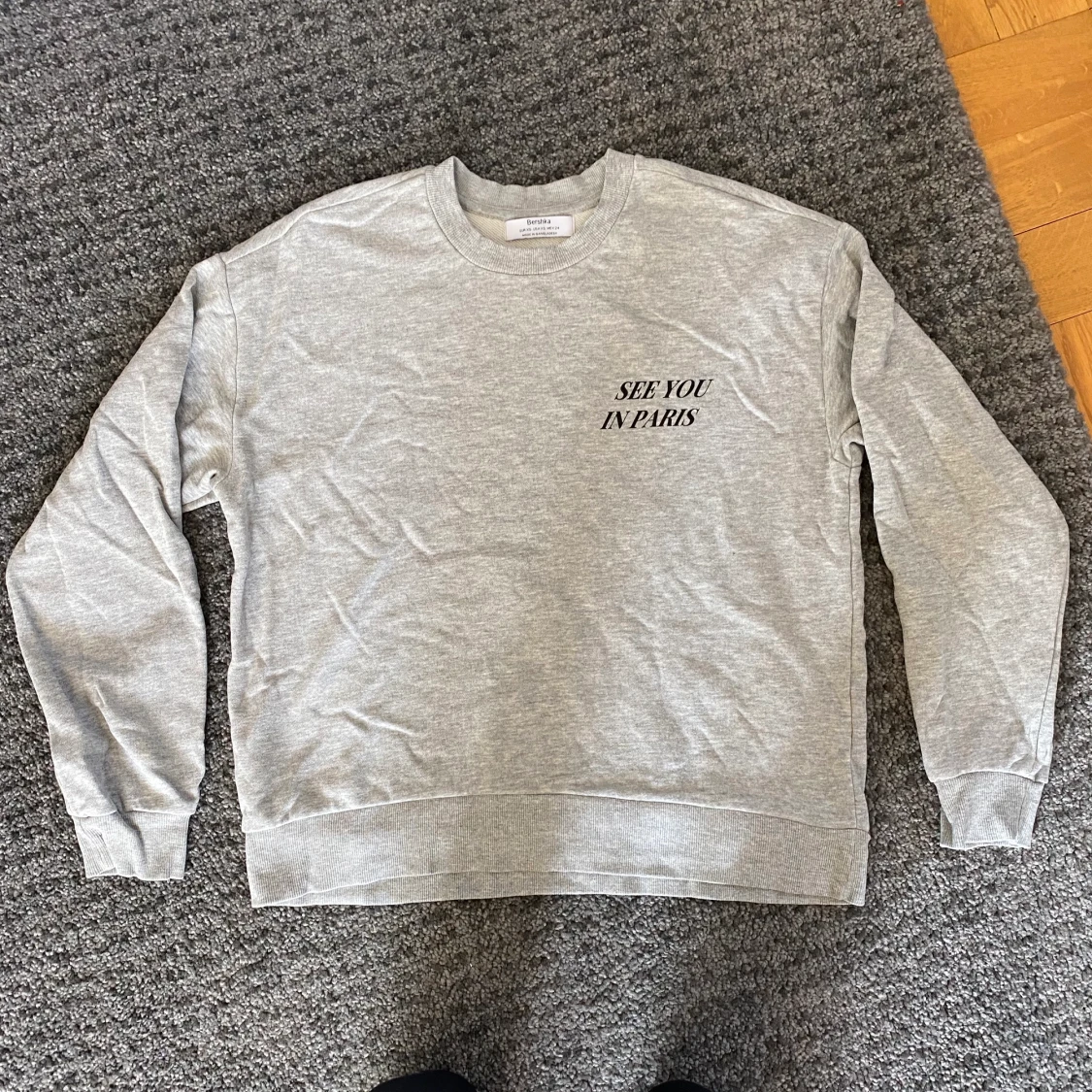 Bershka grå hoodie XS  - 90