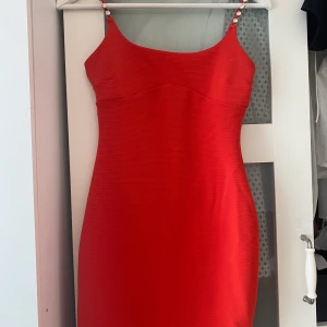 Sommarklänningar storlek XS-S - Säljer flertal klänningar 